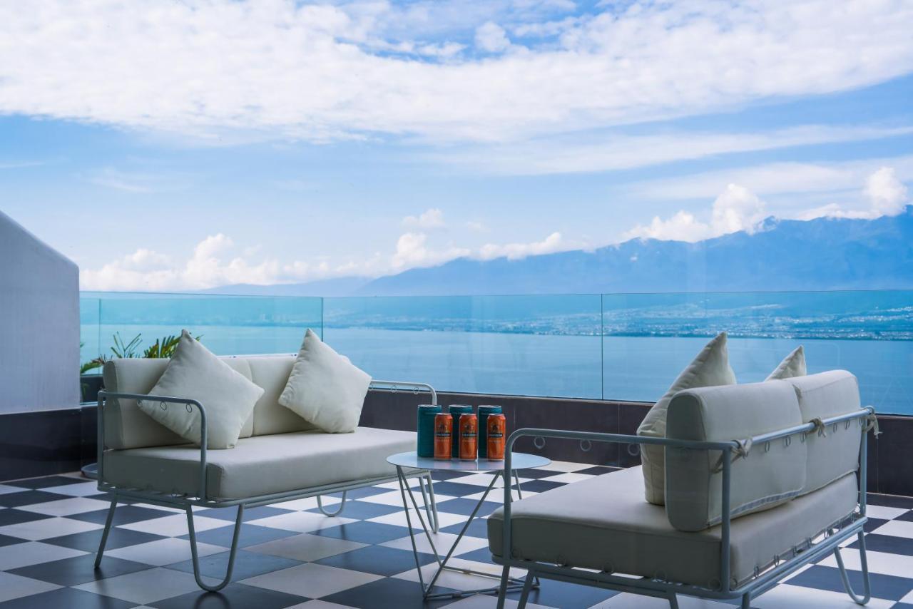 Dali Jiuxiao Star With Seaview Hotel ภายนอก รูปภาพ