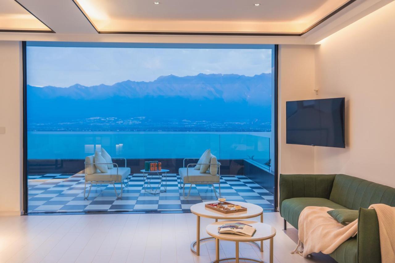 Dali Jiuxiao Star With Seaview Hotel ภายนอก รูปภาพ