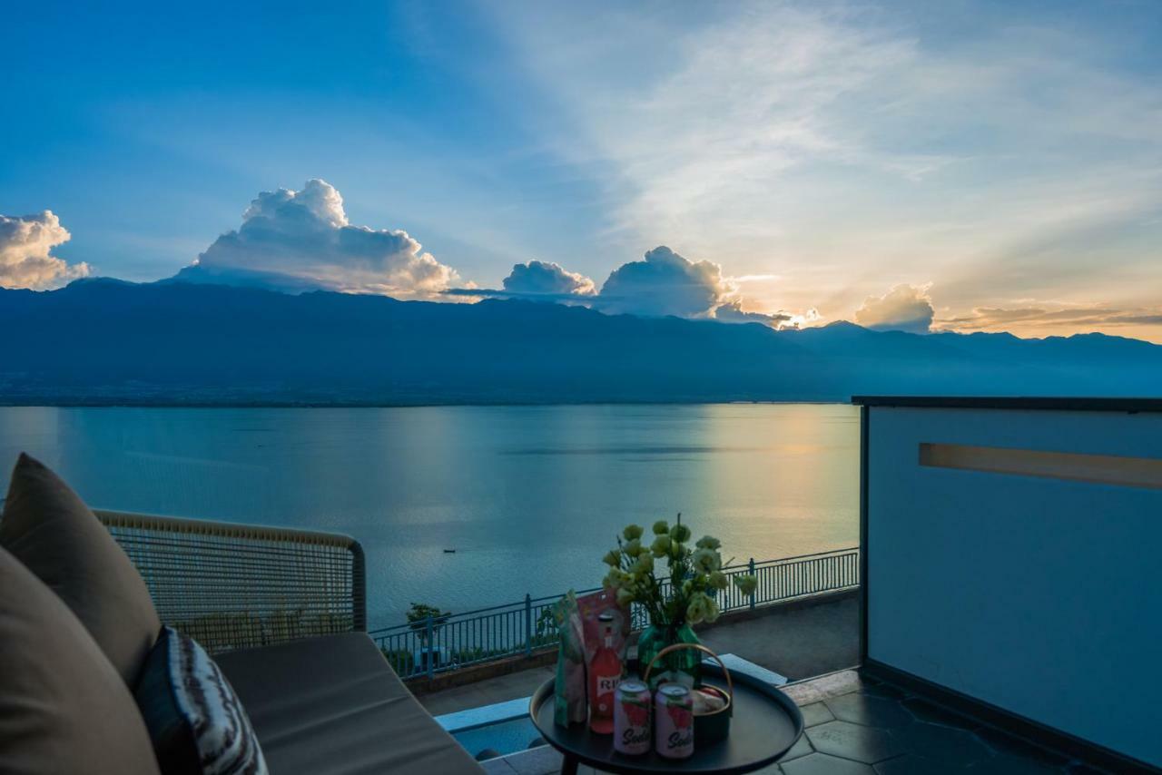 Dali Jiuxiao Star With Seaview Hotel ภายนอก รูปภาพ