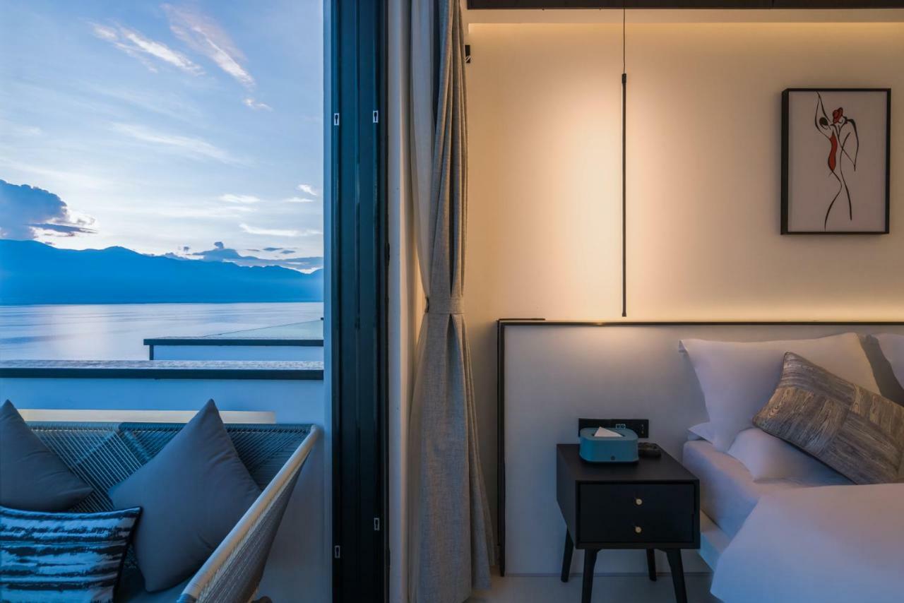 Dali Jiuxiao Star With Seaview Hotel ภายนอก รูปภาพ
